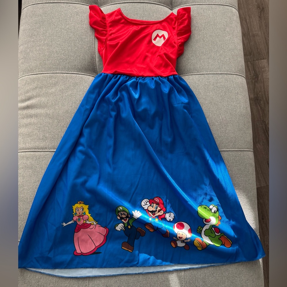 Nintendo Super Mario kids night gown Red Apparel